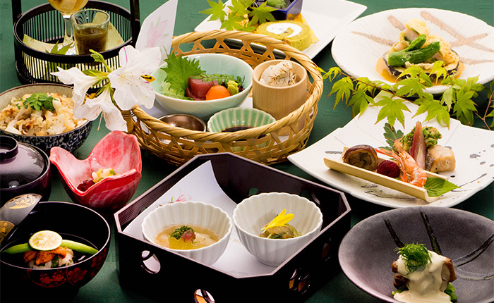 綾部の料亭 ゆう月 初夏の会席料理は鱧や賀茂茄子を使い京都ならではの会席料理です ゆう月料理長のvlog Blogゆう月料理長のvlog Blog