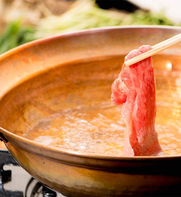 綾部の料亭 ゆう月 本館の鍋料理 丹波牛のしゃぶしゃぶ