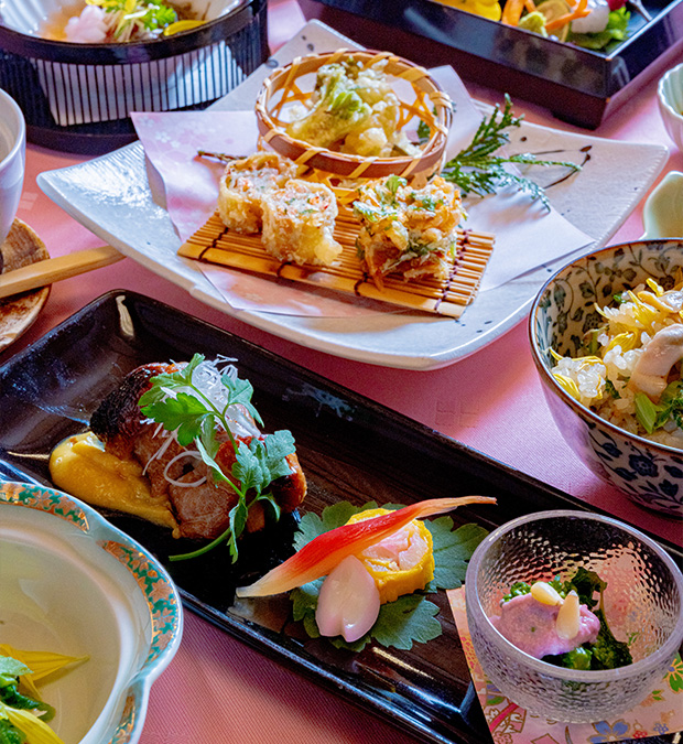 京都・綾部の料亭ゆう月 春会席7,500円コース 菜の花とちりめん御飯