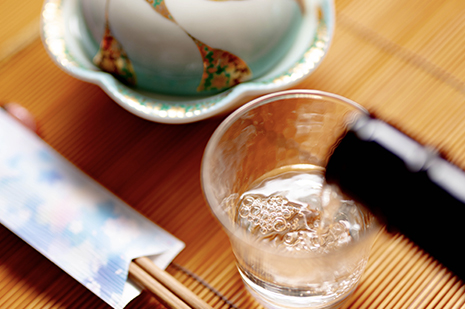 シャンプーハットてつじ監修の日本酒 こうのとり 純米大吟醸