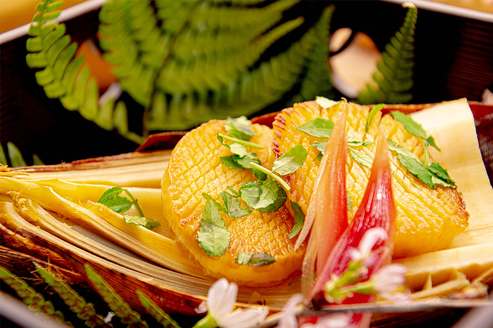 綾部の和食の店 ゆう月の春の料理 筍の木の芽焼き